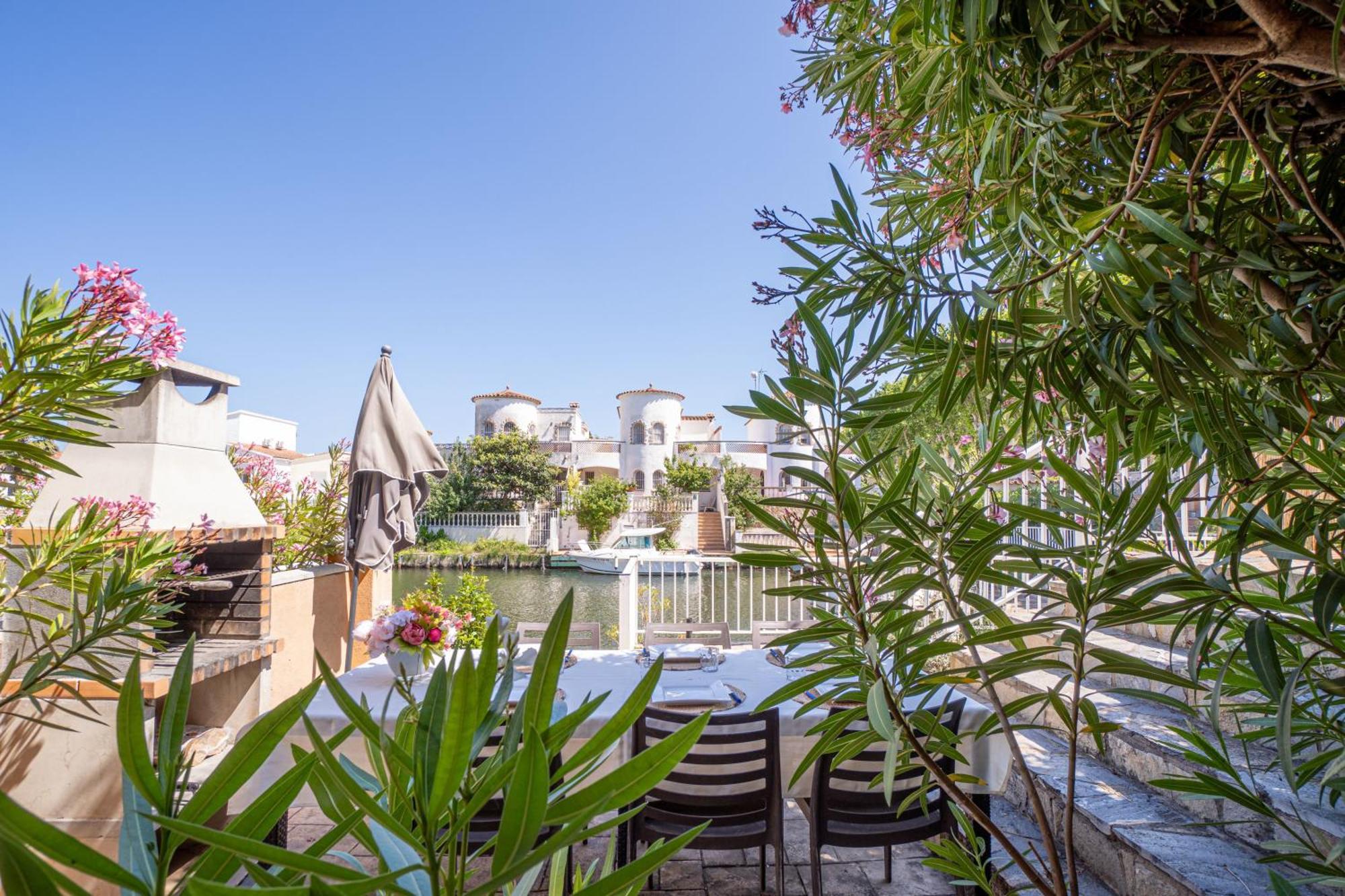 Jouvacations Villa Freser Empuriabrava Dış mekan fotoğraf