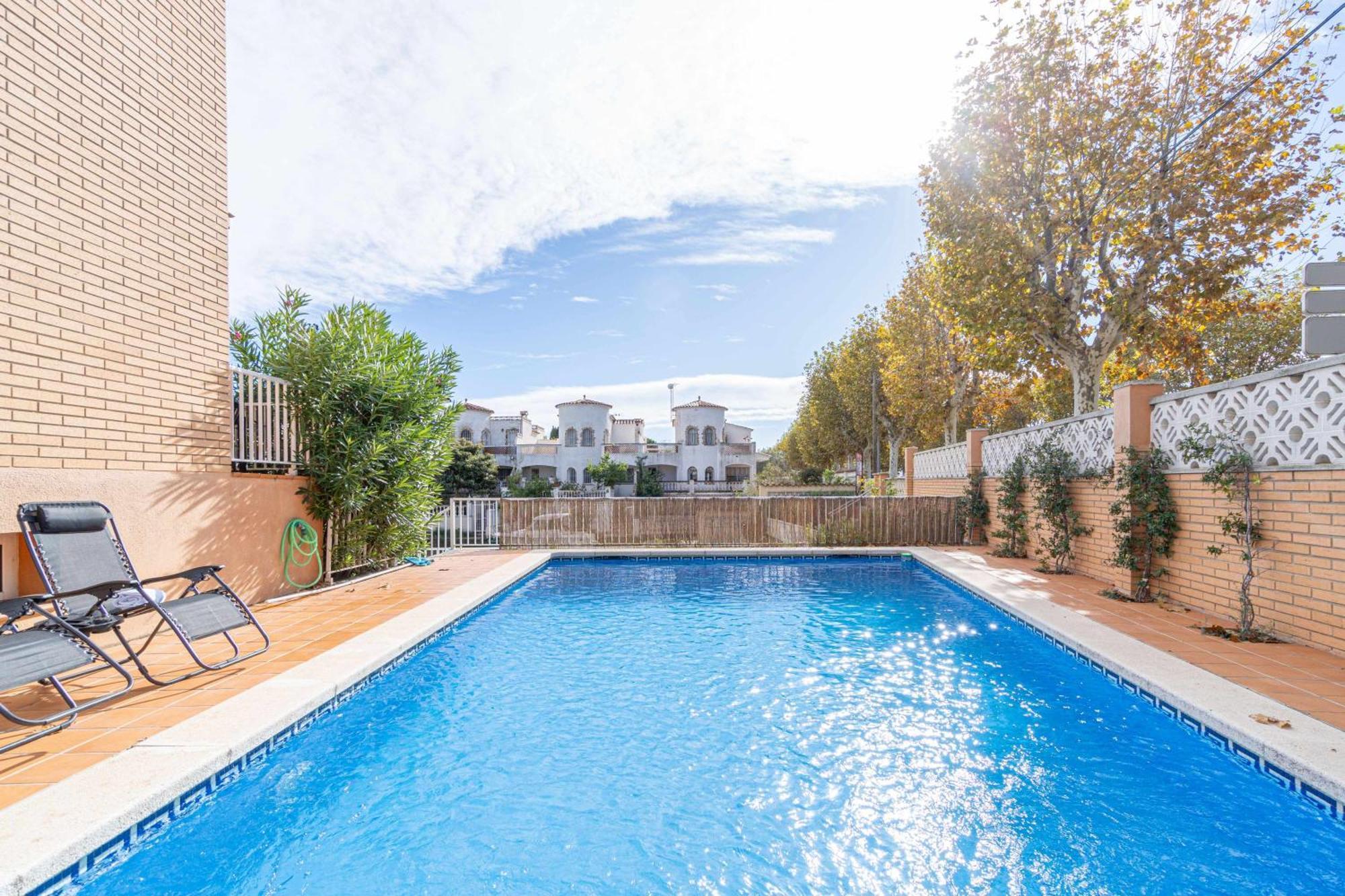Jouvacations Villa Freser Empuriabrava Dış mekan fotoğraf